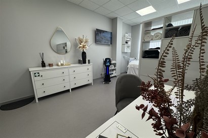 Skaistuma restarts – 8 soļu ādas atjaunošana un liftings 