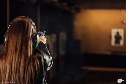 [Tikai ar piegādi] Šaušana ar 3 kaujas ieročiem šautuvē “Walters”