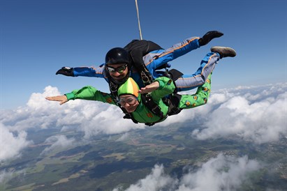 Lēciens ar izpletni tandēmā Klaipēdā + video