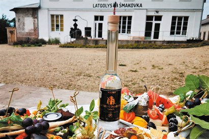 Latgales Šmakovkas dāvanu karte – viesmīlība un īstās tradīcijas Malnavā