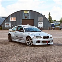 Kļūsti par drifteri ar “SIDE to SIDE Drift Team”