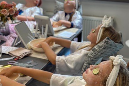 Meiteņu vakars “Mazās princeses” – radošā darbnīca bērniem