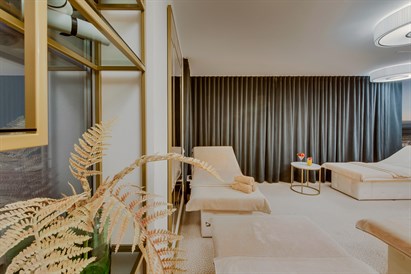 Atslābinoša muguras masāža un relaksēšanās “Hedonic SPA”