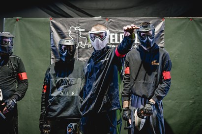 Peintbola ballīte Juglas iekštelpu Parkā