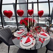 Randiņš diviem Filozofu Rezidences 23. stāvā