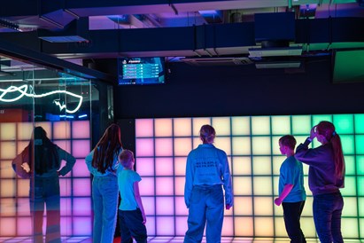 Dzimšanas dienas ballīte “Catch Pixel” interaktīvo spēļu parkā