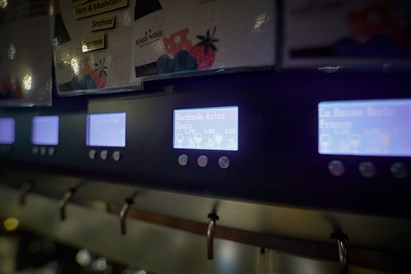 Vīna bāra un restorāna “Easy Wine” dāvanu karte