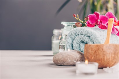 Atjaunojoša procedūra „Samtainās rokas”