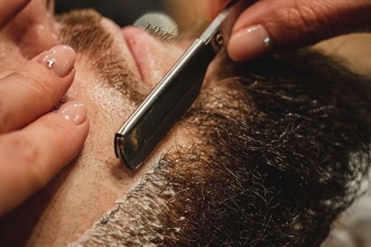 Matu griezums, bārdas korekcija un holistisks SPA rituāls vīrietim