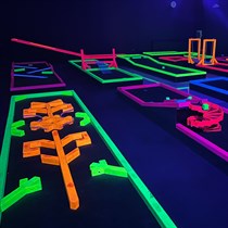 Aktīva atpūta „Golfiņš” telpās 1 pieaugušajam