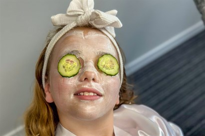 Brīnumu studijas meistarklase “Radošās dāmas” meitenēm