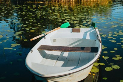 Nakšņošana glempinga teltī uz ūdens – Atpūta “BB Camping” 4 personām 