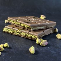 Dubaijas šokolādes meistarklase “Aira’s cakes” studijā