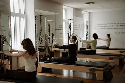 Pilates ar draudzenēm – privāts treniņš 5 personām