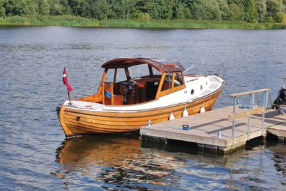 Ar kuģīti pa Gauju – “Carnikavas koka kuteru” dāvanu karte