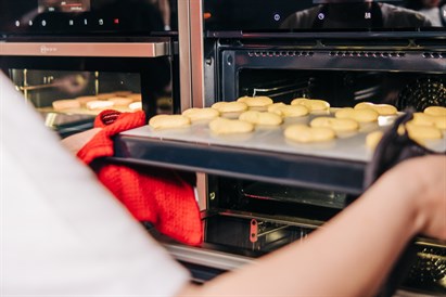 “Saldā Paradīze” tiešsaistes kurss “Franču makarūnu pagatavošana” — BUSINESS