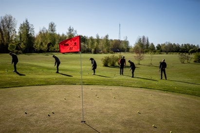 Golfa apmācības nodarbība “Golfa ABC” 3 personu kompānijai