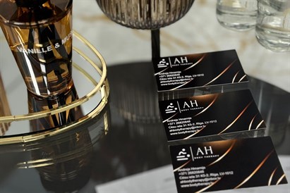 Apvienotā procedūra – sejas RF liftings un dekoltē zonas masāža