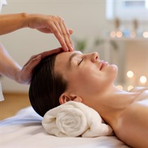 Sejas ādas ekspress liftinga procedūra Vecrīgā