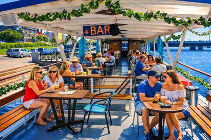 “Riga River Tour” pilsētas panorāmas kruīzs 2 personām 