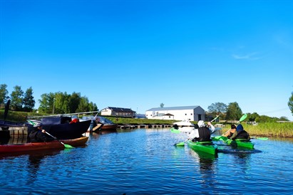 Laivu piedzīvojums „Dzirnezers” ģimenei