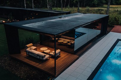 Atpūta pie apsildāma baseina “Stars Resort” Siguldā