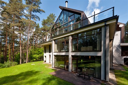 Nakšņošana un vakariņas ar desertu viesnīcā "Belvilis"