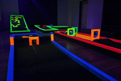 “Golfiņš” – minigolfa piedzīvojums bērniem Rīgā