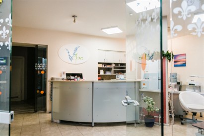 Atslābinoša apkakles zonas masāža Rīgā