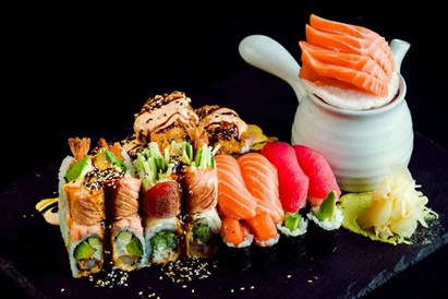 Gardie suši 4 personām restorānā “DERBRUDER”