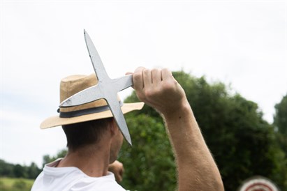 Iepazīšanās ar metamajiem ieročiem