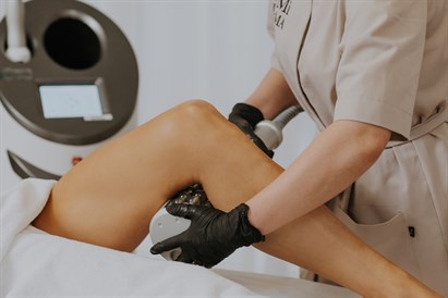 Trīs vienā – skaistuma rituāls ķermenim un sejai ar endosfēru, AROSHA ietīšanu un Dermadrop TDA