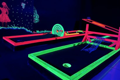 Dubultrandiņš “Golfiņš” telpās Rīgā