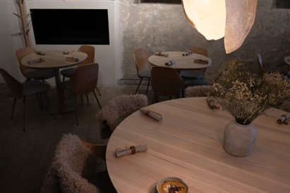Modernā latviešu virtuve restorānā “Baltā Kaza” 2 personām