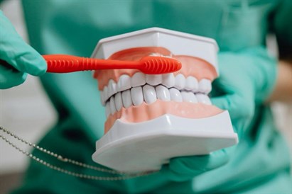 Profesionāla zobu higiēna klīnikā “Dental Medical” 