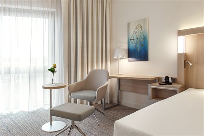 3 dienu atpūta „Courtyard by Marriott” viesnīcā Viļņā ar vakariņām