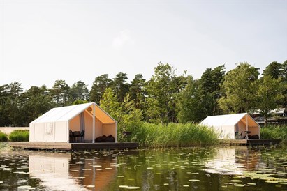 Nakšņošana glempinga teltī uz ūdens – Atpūta “BB Camping” 4 personām 