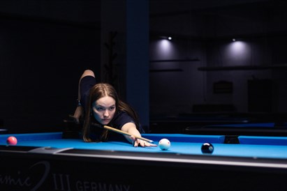 BAMS biljarda apmācība ar treneri draugiem un ģimenei