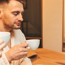 Romantiska relaksēšanās un masāžas rituāls pārim “Hedonic SPA”