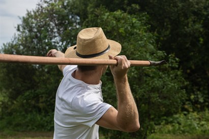 Dažādu auksto ieroču apgūšana pēc izvēles