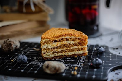 Medus kūka no "Madam Brioš” (1+1)