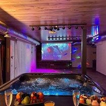 Ekskluzīva dienas atpūta 4 personām “Skyhouse SPA Cinema”