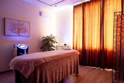 Ķermeņa modelēšana ar kompresijas mikrovibrāciju salonā "L–Sante"