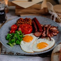 Nesteidzīgs rīts divatā baudot "Madam Brioš" gardās brokastis