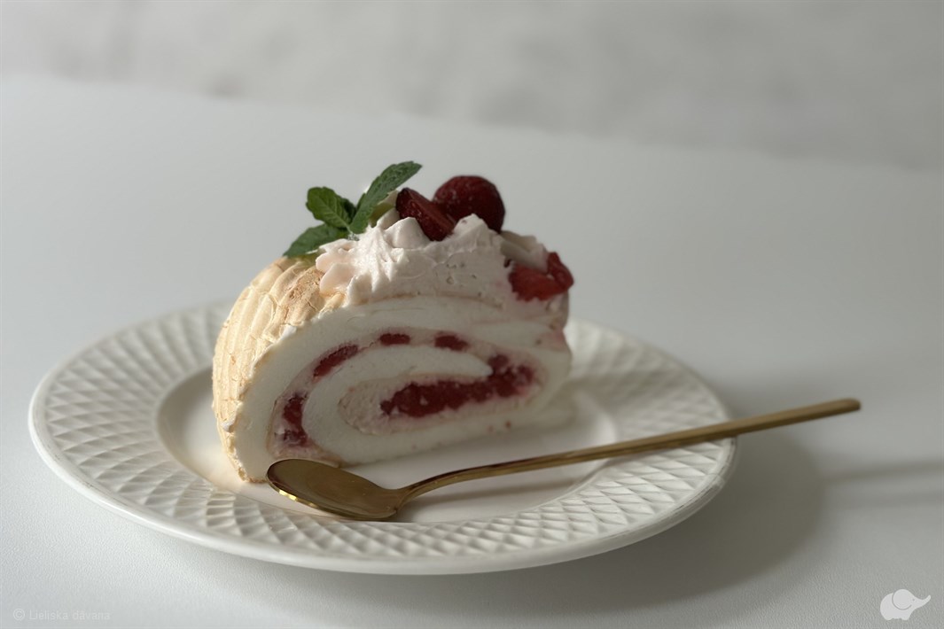 Konditorejas ONLINE kurss “Tava ideālā Pavlova”