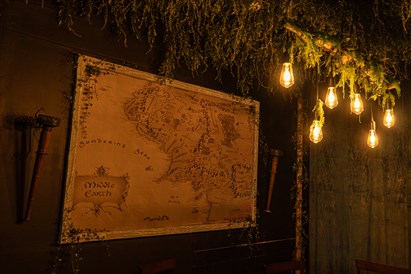 Aizraujoša ballīte Vecrīgā ar kvestu “Hobbits: ceļojums Ereborā” un radošu meistarklasi