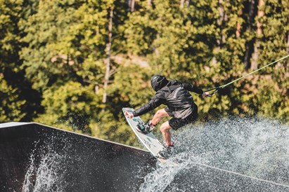 Iepazīsti veikbordu 30 minūtēs "BB wakepark" Liepājā