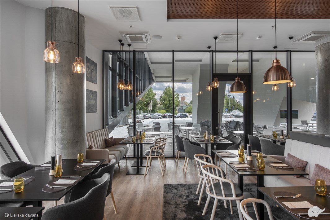 3 dienu atpūta „Courtyard by Marriott” viesnīcā Viļņā ar vakariņām
