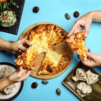 Gardās gruzīnu vakariņas ģimenei “Hačapuri Bistro”