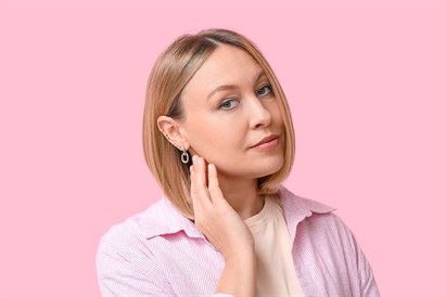 Ausu caurduršana vai pīrsings